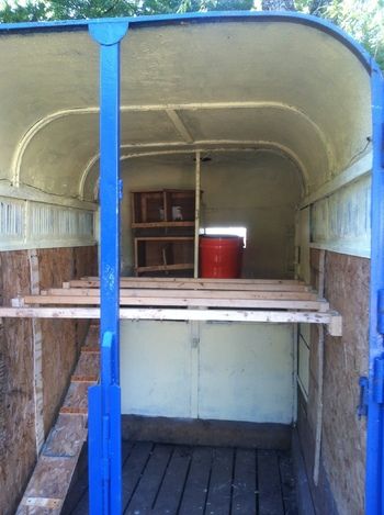 From HORSE TRAILER to CHICKEN COOP - BackYard Chickens Community Trailer Chicken Coop, Agriculture Ideas, Fantasy Farm, Wicked Chicken, Livestock Trailers, Chicken Tractors, Urban Chickens, Chicken Tractor, Chicken Coop Run