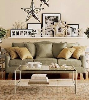 Behind the couch mantle Sofa Shelf, Picture Ledges, Over The Couch, Behind Couch, Memorial Wall, Above Couch, Picture Ledge, Ideas Hogar, Room Deco