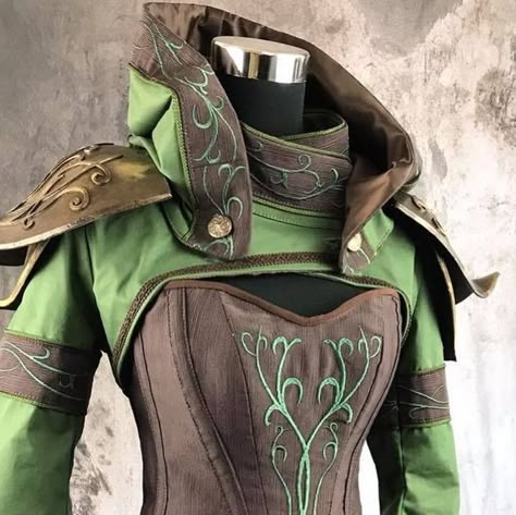 Elf Fashion Aesthetic, Elven Aesthetic Clothes, Fantasy Elf Outfit, Fantasy Traveler Outfit, Wood Elf Costume, Elven Outfit, Fantasy Fits, Huntress Costume, Cosplay Elf