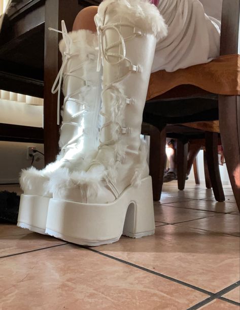 Platform boots Platform Boots Kawaii, Thick Shoes Platform, White Platform Winter Boots, Cute Platform Shoes Aesthetic, Cute Shoes Platform, White Boots Platform, Thick Platform Shoes, Winter Platform Boots, Y2k Platform Shoes