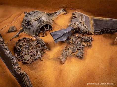 Star Wars Diorama, Star Wars Figurines, Star Wars Decor, Space Phone Wallpaper, Star Wars Diy, Star Wars Models, Star Wars Characters Pictures, Star Wars Vehicles, Star Wars Figures