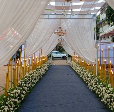 Photo From basic backdrop - By Zig Zag Event & Decors Name Board Ideas, Marriage Mandap, Mahalaxmi Decoration, Overhead Decor, Passage Decor, Reception Entry, Mummy Papa, Wedding Ceiling Decorations, Mandap Decoration