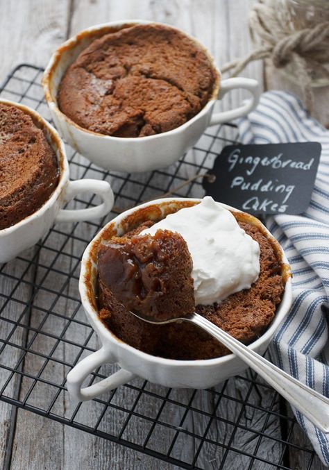 Gingerbread Pudding Cake, Gingerbread Dessert Recipes, Gingerbread Pudding, Self Saucing Chocolate Pudding, Gingerbread Dessert, Easy Foods, Quit Sugar, Mug Recipes, Gingerbread Cake