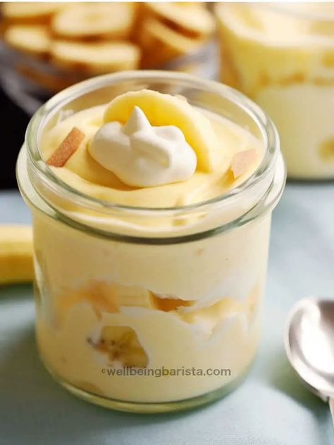 Healthy Banana Pudding with Greek Yogurt Dessert Using Yogurt, Healthy Mummy Recipes Snacks, Banana Yogurt Ice Cream, Pudding And Yogurt Recipes, Healthy Instant Pudding Recipes, Banana Yogurt Dessert, Banana Pudding Yogurt, Low Cal Banana Pudding, Healthy Dessert With Greek Yogurt