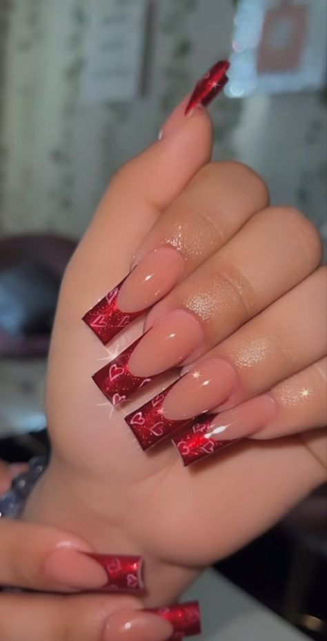 Sparkle Acrylics, Nail Sparkle, Sparkle Art, Almond Acrylic Nails Designs, Almond Acrylic, Almond Acrylic Nails, Red Sparkle, Red Nail, Bling Acrylic Nails