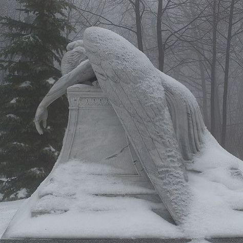 cemetery angel statues Winter Goddess Aesthetic, White Ethereal, Gloomy Coquette, Nate River, White Goth, Weeping Angel, Winter Fairy, I Love Winter, Angel Aesthetic