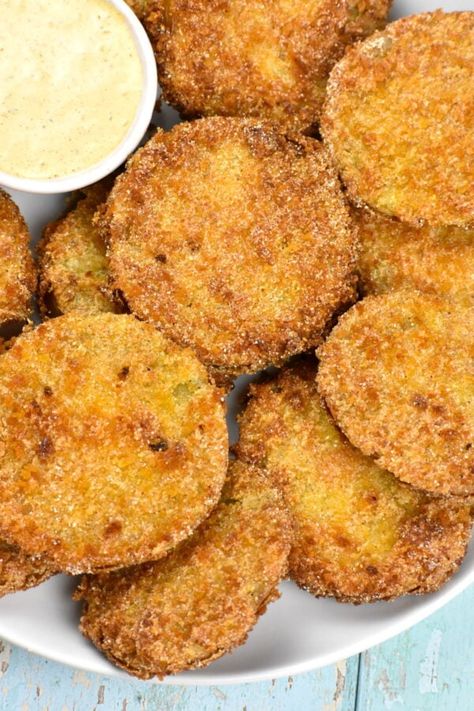 Fried Green Tomatoes Recipe Easy, Frozen Zucchini, Southern Appetizers, Zucchini Rounds, Fried Green Tomatoes Recipe, Feta Recipe, Green Tomato Recipes, Fried Tomatoes, Tomatoes Recipe