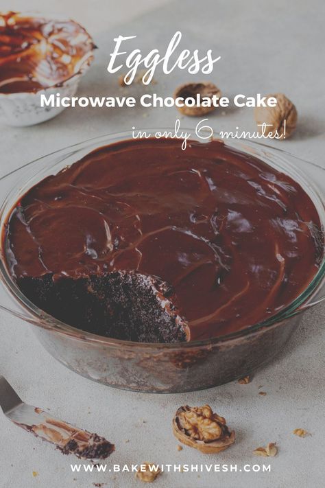 I know what you’re thinking – no way this cake gets ready in 6 minutes! But I am here to tell you, that it actually does. One major perk of baking a cake in a microwave is that it takes less time than it would to bake a cake in a microwave. So whether you’re baking a cake last minute for a birthday that you forgot or just because you want to, this is a must try recipe. Microwave Cakes Full Size, Eggless Microwave Cake, Microwave Cake Full Size, Chocolate Cake Microwave, Micro Cake, Chocolate Microwave Cake, Microwave Chocolate Pudding, Microwave Cupcake, Microwave Cakes