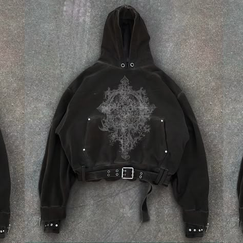 Archive Outfits, Goth Hoodie, Diy Clothes Design, Fashion Corner, Concept Clothing, Y2k Clothing, Waist Strap, Men Fashion Casual Outfits, Fashion Streetwear