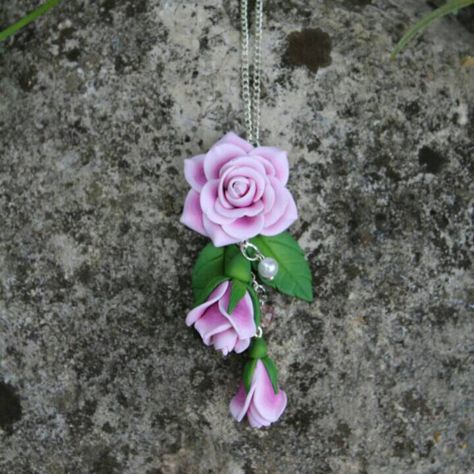 Pink Necklaces, Flowers Pottery, Painting Clay, Polymer Clay Rose, Clay Rose, Polymer Flowers, Clay Birds, Fimo Jewelry, Polymer Clay Flower Jewelry