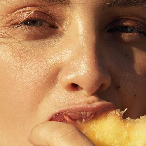 Marie Ange biting a plum in Corsica @marieangecasta Fruit Shoot, Indian Summer, Photo Styling, International Fashion, Photography Inspo, Beauty Photography, Aesthetic Photography, Editorial Photography, Fashion Photographer