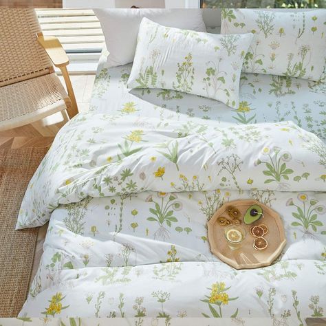 Botanical Comforter, Comforter Ideas, Cheap Bed, Flower Comforter, Green Bed, Floral Comforter Sets, Microfiber Bed Sheets, Floral Comforter, Cheap Bedding