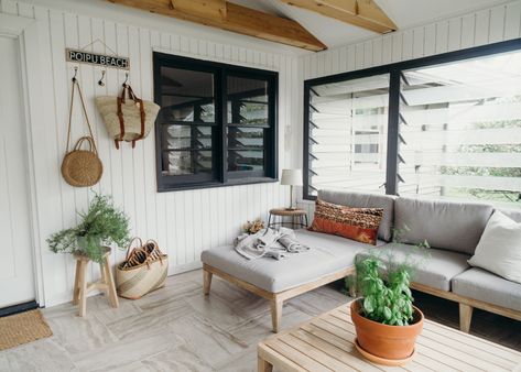 Three Season Room Decor, 3 Season Porch Ideas, 4 Season Sunroom Ideas, Enclosed Sunroom, 3 Season Porch, 3 Season Room, Three Season Porch, 4 Season Room, Four Seasons Room