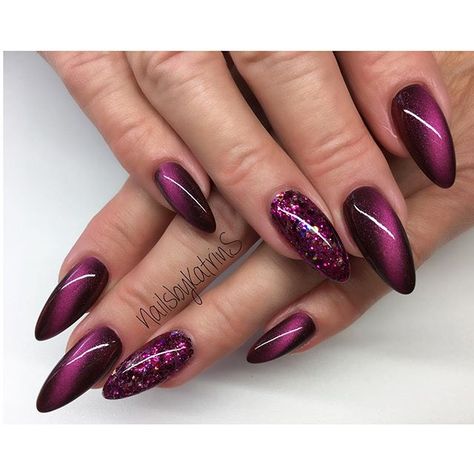 Purple nails Bordeaux Nails, Purple Glitter Nails, Magnetic Nails, Her Nails, Cat Eye Nails, Cat Kuku, Nail Polish Designs, Autumn Nails, Floral Nails