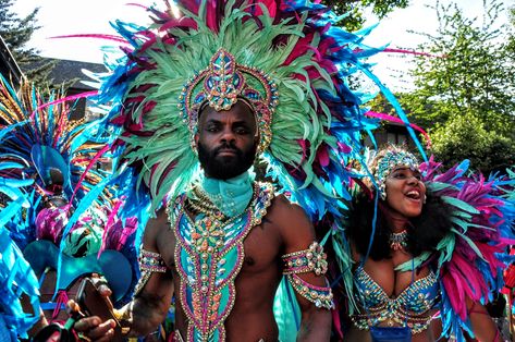 Know Before You Go: Notting Hill Carnival 2018 - Black ... Carnival Fashion, Outfit Ideas For Church, Notting Hill Carnival, Caribbean Carnival, Caribbean Culture, Carnival Festival, Nyc Street Style, Braided Ponytail Hairstyles, Street Party