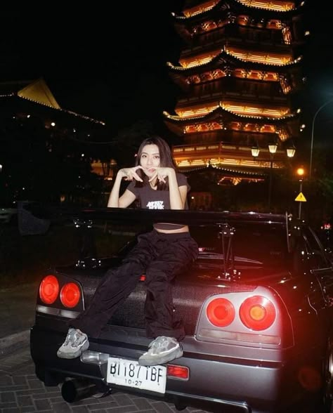 90s Japanese Cars, Jdm Girls, Tokyo Drift Cars, Car Poses, R34 Gtr, Jdm Wallpaper, Street Racing Cars, Eye Opening, Street Racing