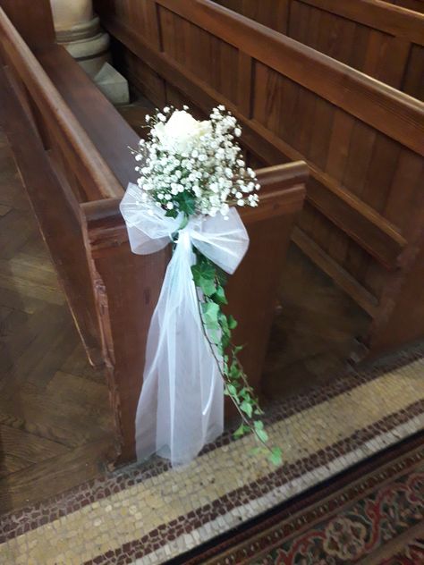 Church Bench Decor Wedding, Flower Arrangement For Church, Wedding Flower Arrangements Church, Pew Marker, Bride Groom Chairs, Wedding Church Decor, Church Wedding Flowers, July Flowers, Wedding Chair Decorations