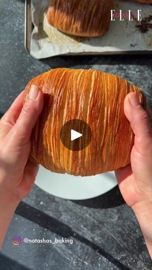 Le pain suisse de @natashas_baking | Impossible de résister à la gourmandise de ce pain suisse avec sa pâte feuilletée garnie de crème pâtissière et de pépites de chocolat ❤️ 😍  🎥 :... | By ELLE à table | Facebook Rabri Kheer, Authentic Rice, Puff Pastry Filling, Kheer Recipe, Milk Dessert, Cook Rice, Amazing Food Decoration, Tastemade Recipes, Quick Recipes Snacks