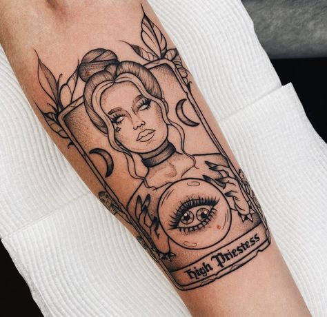 High Priestess Tarot Tattoo, Human Face Tattoo, Eye Lash Tattoo, Shoulder Cap Tattoo, High Priestess Tarot, Tarot Card Tattoo, Tarot Tattoo, Card Tattoo Designs, Minimal Tattoo Design