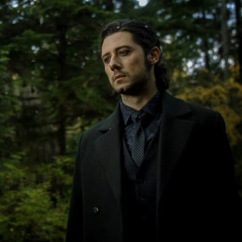 Eliot The Magicians, The Magicians Characters, Hunter The Reckoning, Eliot Waugh, Hale Appleman, Jason Ralph, The Magicians Syfy, The Reckoning, Dont Judge