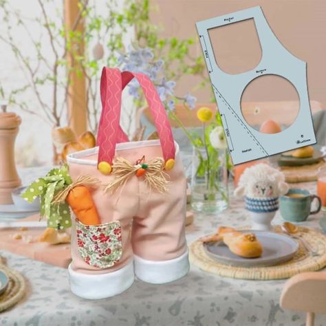 Dremmie - 🥕👖The ultimate DIY project for the crafty and... Bunny Pants Basket, Sustainable Diy, Sewing Template, Carrot Pants, Sewing Templates, Gift Holders, Pop Up Window, Easter Projects, Pottery Ideas