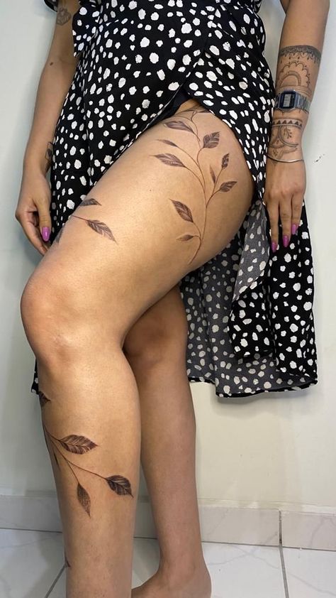 Leg Tattoos Women Fine Line, Medium Leg Tattoos Women, Plant Thigh Tattoo, Leg Line Tattoo, Knee Vine Tattoo, Female Shin Tattoo, Thigh Vine Tattoos, Vine Thigh Tattoo, Aesthetic Leg Tattoos