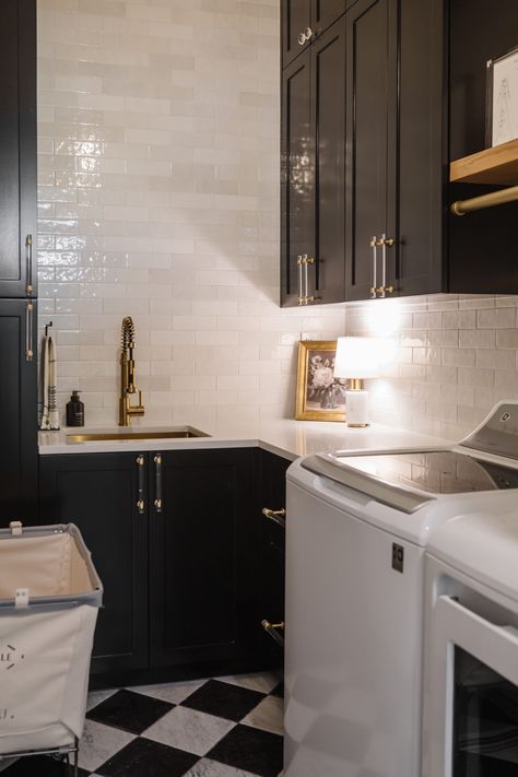 Laundry Room Black Tile, Black And Gold Laundry Room, Tricorn Black Cabinets, French Laundry Room, Black Laundry Room, Black And White Laundry Room, Apartment Laundry Room, Mudd Room, Checkerboard Floors