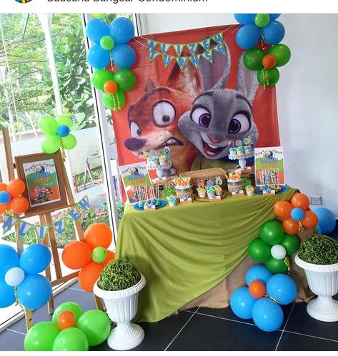 Zootopia 2nd Birthday, Zootopia Centerpieces, Zootopia Themed Party, Zootopia Party Ideas, Zootopia Birthday Party Ideas, Zootopia Birthday Party, Zootopia Birthday, Zootopia Party, Baby Cake Smash