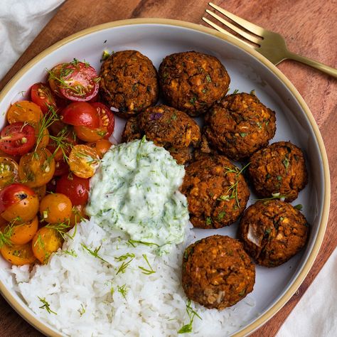 These Baked Greek Lentil Meatballs with tzatziki are a delicious vegetarian dinner option. They are easy to make and full of protein. Greek Lentil Meatballs, Lentil Gyros, Tofu Meatballs, Lentil Meatballs, Delicious Vegetarian Dinner, Greek Meatballs, Beef Meatballs, Meatball Ingredients, Dinner Options