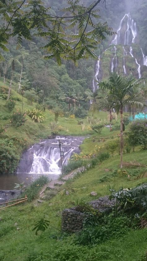 #30Días30Fotos ♥ #RetoFotográfico #Día5 #Verde El verde de un hermoso paisaje colombiano #Termales #SantaRosaDeCabal Natural Landmarks, Travel, Instagram, Nature