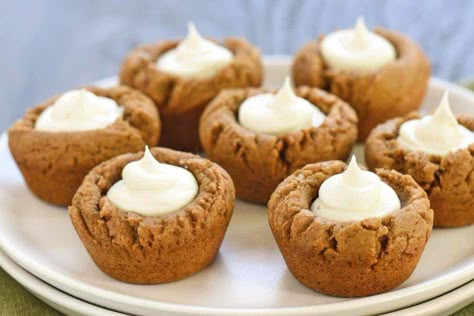 Gingerbread Cookie Cups, Gingerbread Dessert, Cookie Cups Recipe, Bite Size Cookies, Mini Bites, Gingerbread Cake, Mini Muffin Pan, Cookie Cups, Gingerbread Cookie