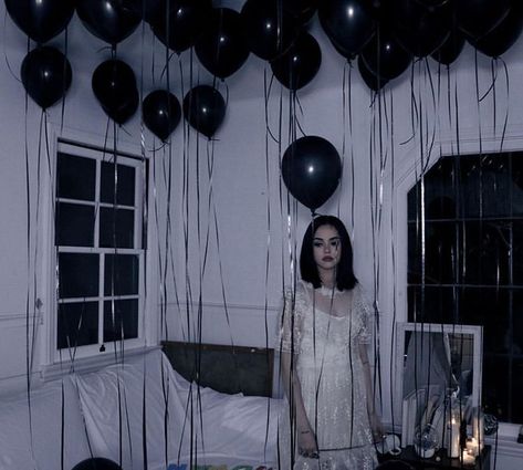 Emo Party, Goth Birthday, Birthday Aesthetic, 2014 Tumblr, Pity Party, Birthday Photo Shoot, Maggie Lindemann, Birthday Shoot, Birthday Inspo