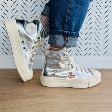 ⭐CONVERSE Women Shoes Sz 7.5 All Star Lift Hi Shoes Metallic Silver A09902C Glam Silver Converse Outfit, Converse Golf Le Fleur, Retro Lifestyle, Canvas Sneakers Men, High Platform Shoes, Converse Outfits, Converse Women, Boho Contemporary, Converse Shoes Womens