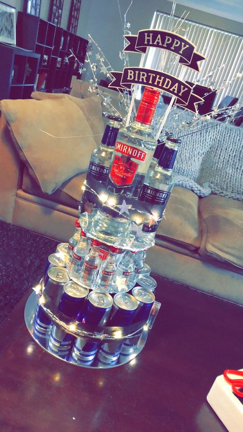 21 Alcohol Cake Tower, Booze Cake Tower, Alcohol Tower 21st Birthday, Alcohol Cake Tower, Alcohol Tower, Diy 21st Birthday Gifts, Booze Cake, Booze Gift, 21st Birthday Diy