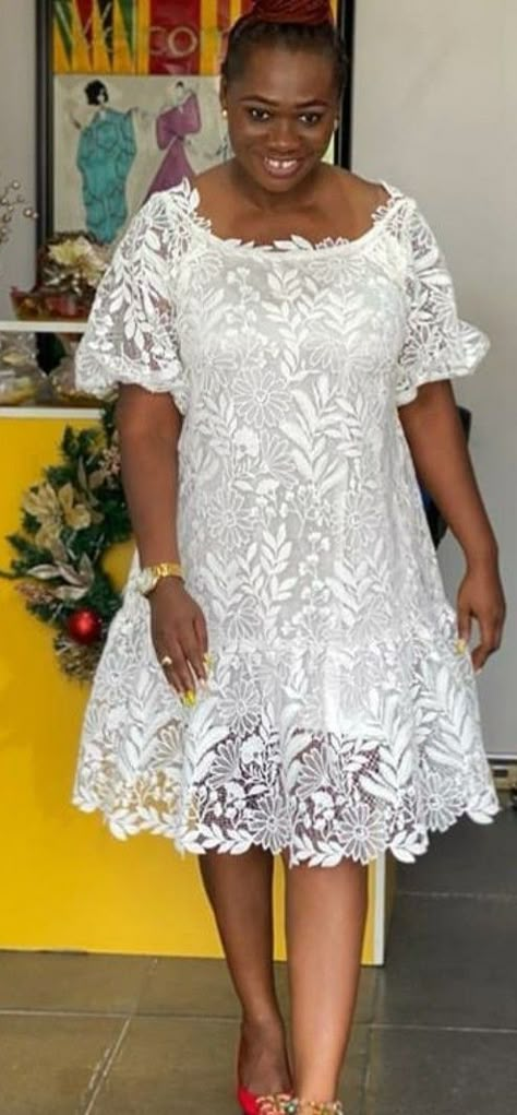 Short White African Dresses For Women, Lace Short Dress Styles, Net Material Dress Design, Classy Lace Styles, Patio Decorating Ideas Boho, Decorating Ideas With Plants, White Lace Dress Short, Off White Lace Dress, Fancy Short Dresses