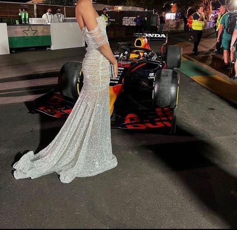 F1 Wag Aesthetic Red Bull, Red Bull Girl Aesthetic F1, Jax Kingston, F1 Lifestyle, Dirty Air Series, F1 Aesthetic, F1 Wag, Watch F1, Girls Watch