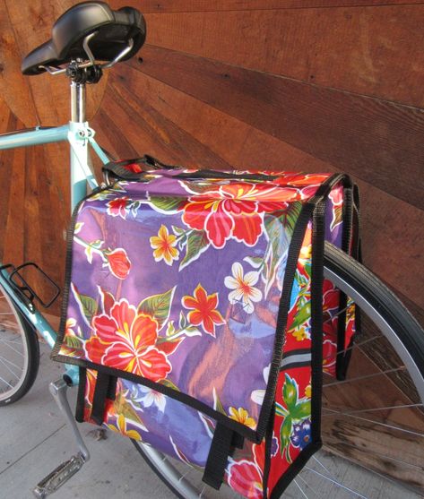 Bike Panniers Pattern, Bicycle Bag Pattern, Bike Bag Pattern, Bike Accessories Diy, Brompton Bag, Diy Bicycle, Bike Saddle Bags, Bicycle Diy, Bicycle Panniers