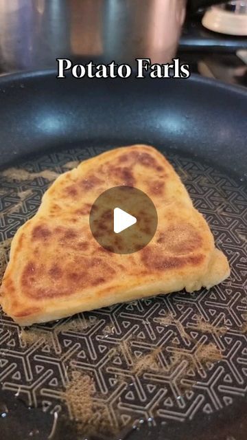 The Hungry Hooker on Instagram: "Traditional Potato Bread Recipe 🥔🍞 #baking #easybaking #traditional #traditionalbaking #traditionalrecipe #potato #bread #potatobread #easyrecipes Ingredients - 450g Leftover potatoes (mashed) 120g Self-raising flour (sifted) 1 tsp Salt 60g Butter" Potato Farls, Ziggy Alberts, Potato Bread Recipe, Potatoes Mashed, Leftover Potatoes, Leftover Mashed Potatoes, Potato Bread, Main Meals, Easy Baking