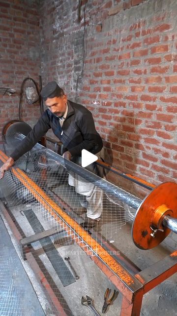 Smartest Workers on Instagram: "Metal Weaving Magic: How Metallic Mesh is Made! 🌐🔩 #meshmanufacturing" Manufacturing Ideas, Brick Garden Edging, Backyard Drainage, Snake Plant Care, Balcony Ideas Indian, Garden Backdrops, Backyard Plan, Landscaping Retaining Walls, Pole Art