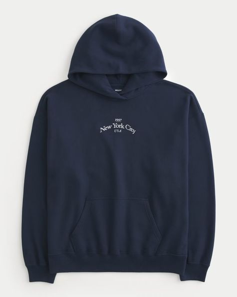 Women's Oversized New York City Graphic Hoodie | Women's Tops | HollisterCo.com New York City Graphic, City Graphic, Hollister Hoodie, Hoodie Women, Zip Up Hoodies, Women Hoodies Sweatshirts, Cozy Sweatshirts, City Style, Pullover Sweatshirts