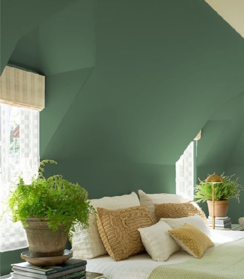 Regent Green, Guilford Green, Green Benjamin Moore, Benjamin Moore Bedroom, Beauty Bedroom, Brown Furniture Bedroom, Color Combinations Paint, Diy Outdoor Furniture Plans, Brown Bedroom