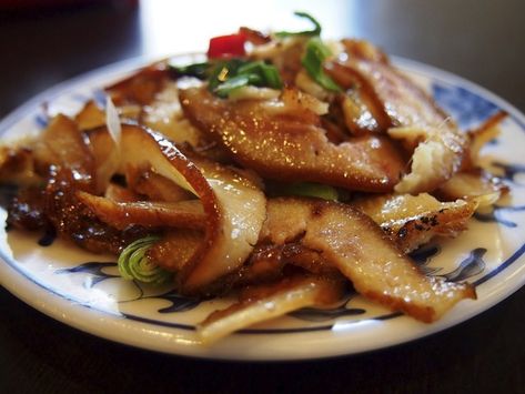 Pork Ears Recipe, Pig Ears Recipe Southern, Pigs Ears Recipe, Pig Ears Recipe, Pig Feet Recipe, Offal Recipes, Organ Meats, Dim Sum Recipes, Cantonese Food