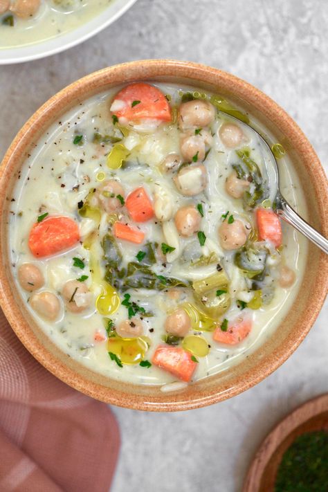 Lemon Orzo Chickpea Soup with Spinach (Vegan) - Hummusapien Canned Chickpea Recipes, Orzo Chickpea Soup, Vegan Soup Recipes Healthy, Orzo Chickpea, Spinach Vegan, Greek Diet, Healthy One Pot Meals, Lemon Orzo, Greek Lemon Chicken