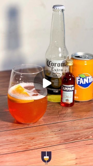 Campari Spritz, Pecan Chicken Salads, Fanta Orange, Spritz Recipe, Poppy Seed Dressing, Unique Cocktails, Orange Soda, Crunchy Pecans, Chicken Salad Recipes