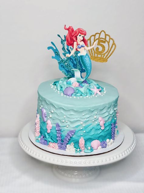 Cake For 5 Year Girl, Ombre Buttercream, Under The Sea Decor, Little Mermaid Birthday Cake, Mermaid Birthday Cake, Little Mermaid Cake, Little Mermaid Cakes, Mermaid Birthday Cakes, Sea Cakes