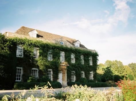 An Enchanting English Countryside Wedding Full of Inspo BridalGuide Ethereal Decor, English Countryside Wedding, Vera Wang Bridal, Countryside Wedding, Breathtaking Wedding, British Countryside, Chapel Wedding, English Countryside, Wedding Weekend