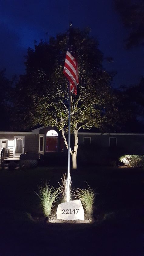 Flag Pole Ideas Landscaping, American Flag Front Yard, Flag Pole Landscaping With Rock, Flag Landscape Ideas, American Flag Pole In Yard, Home Flag Pole Ideas, Front Yard American Flag Ideas, Front Yard Flagpole Ideas, Flag Landscaping Front Yards