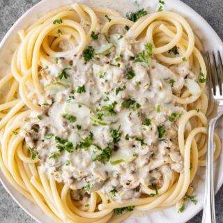 Spaghetti Factory Clam Sauce, White Clam Sauce Recipe, Old Spaghetti Factory, Clam Sauce Recipe, Clam Sauce Linguine, Spaghetti Factory, Clam Pasta, White Clam Sauce, Slow Cooker Appetizers