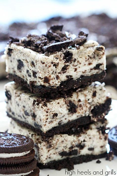 Oreo Baking, Desserts Nutella, Baking Cheesecake, Oreo Cheesecake Bars, Cream Cheese Oreo, Cheesecake Easy, Dessert Cheesecake, Oreo Desserts, Smores Dessert