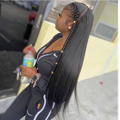 Feed in French braid with sew in leave out Feed In Braids Styles Black Hair, Twisted Hair, Sew In Hairstyles, Girls Hairstyles Braids, Hair Laid, African Braids Hairstyles, Sew In, Box Braids Hairstyles, Braids For Black Hair